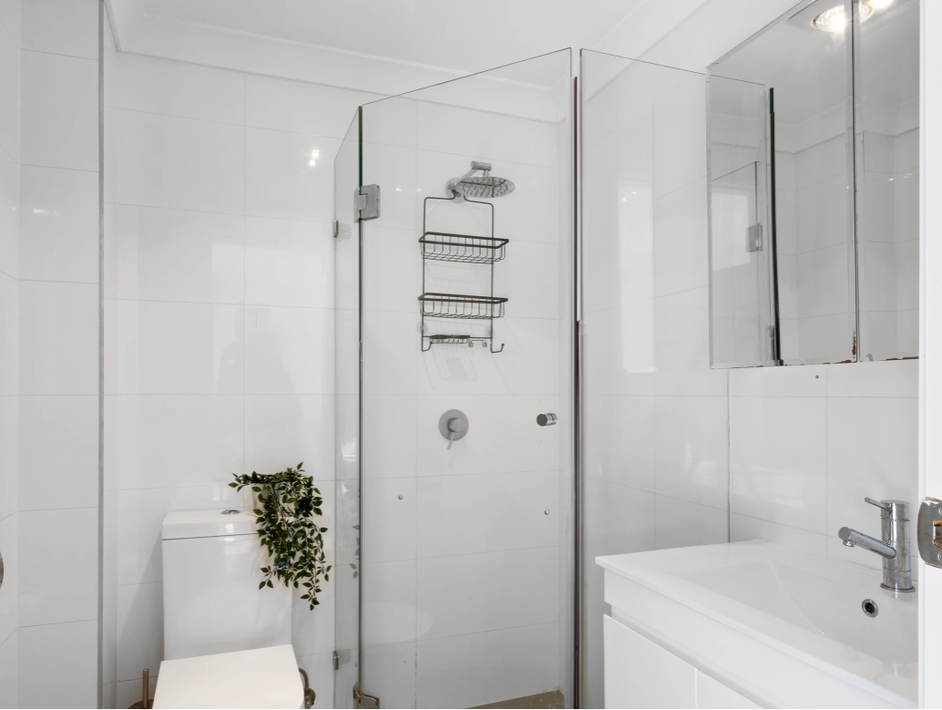 2/65 Crystal Petersham