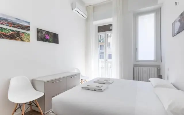Modern 1-bedroom apartment two steps from Milano Centrale 2