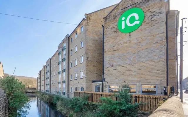 iQ Little Aspley House - Huddersfield student accommodation