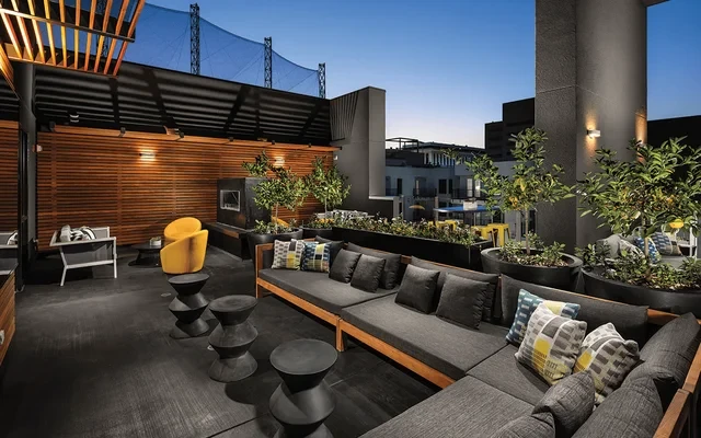 The Pearl on Wilshire Apartments 3
