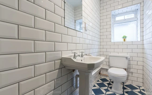 Flat 2, 124 Walter Road 0