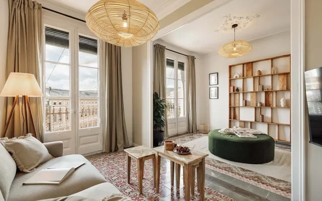 Curu - 3 bedrooms and office in Eixample Esquerra 0
