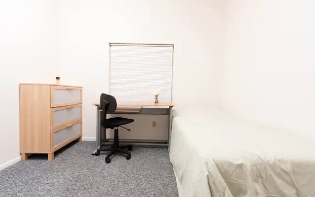 Campus Oaks Apartments 4