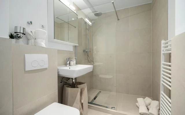Shared Apartment near Regina-Ullmann-Straße, Munich 4