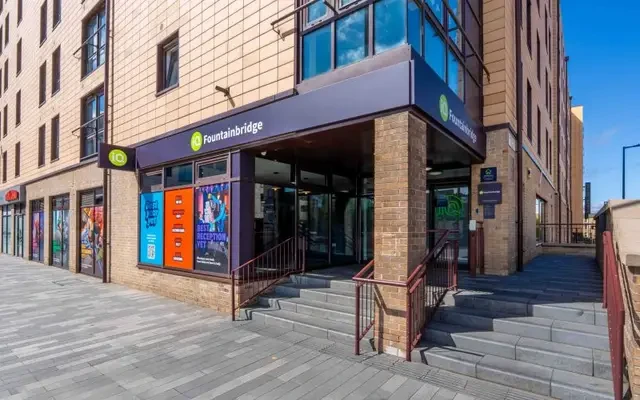iQ Fountainbridge 1