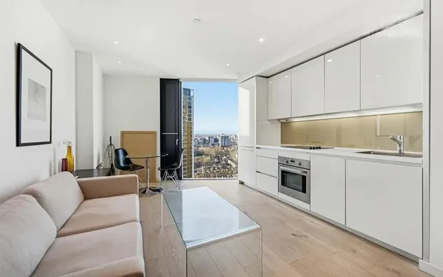 LH-Strata SE1 - London student accommodation