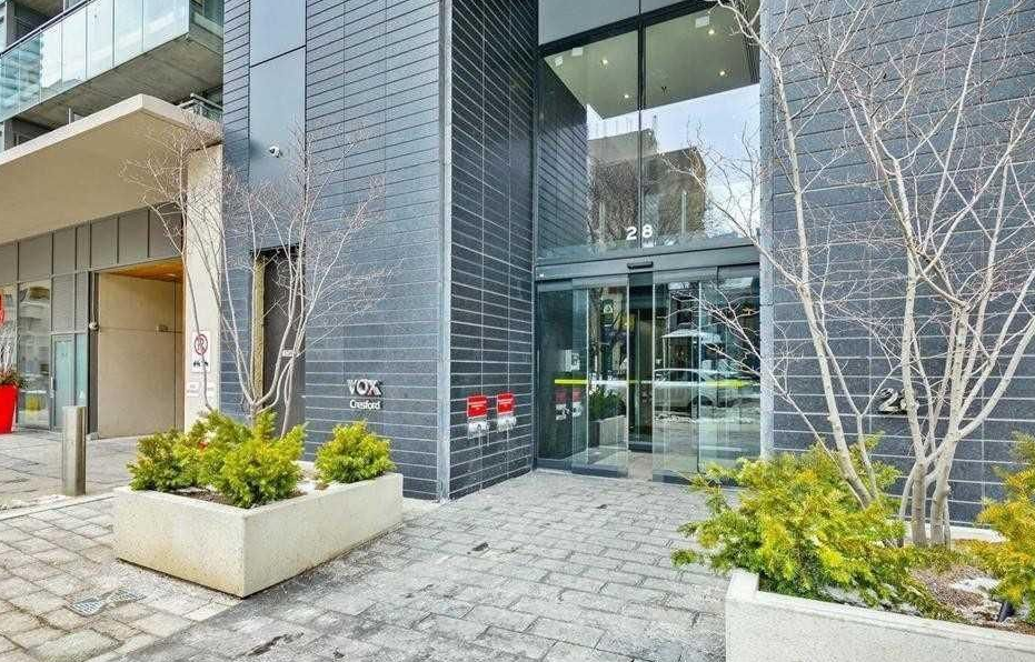 410-28 Wellesley St E