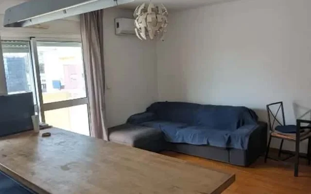 High-floor two-bedroom apartment with terrace in Lisbon 0