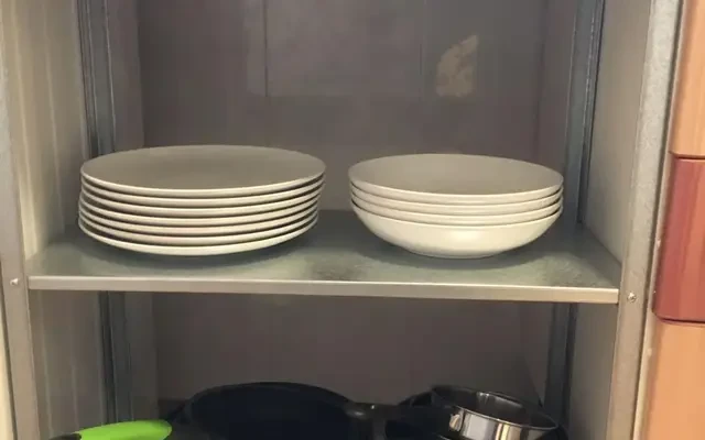 Bright double bedroom in Zaragoza close to Parque de las Delicias 2