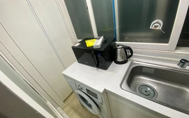 Sinchon No.13 Apartment 3