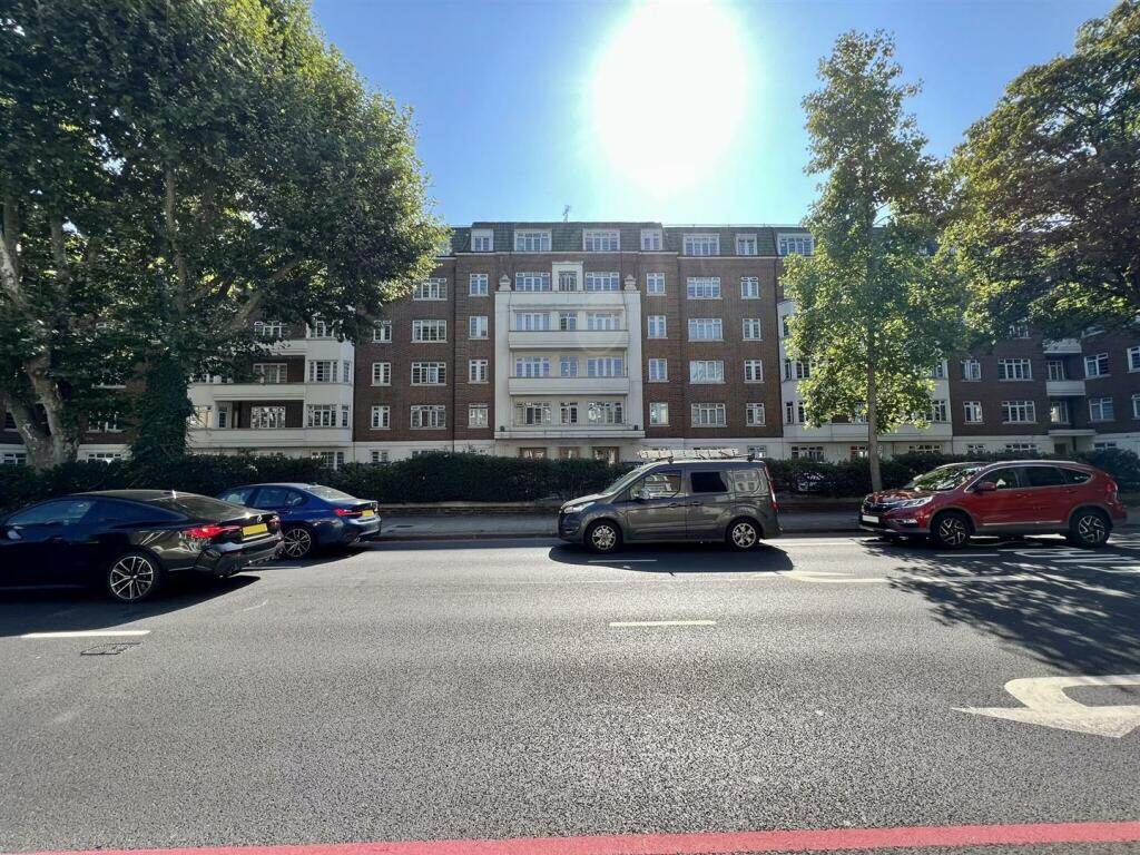 Pembroke Road, Kensington 2