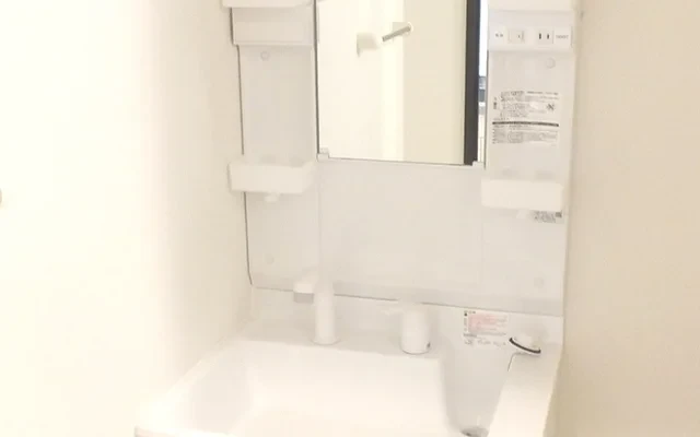 クレイノ本町 3