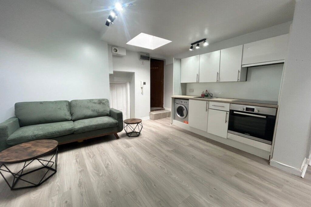 LH-Seymour Place