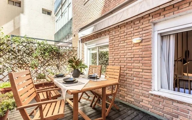 Dunga - 2 bedrooms and terrace in Castellana 2