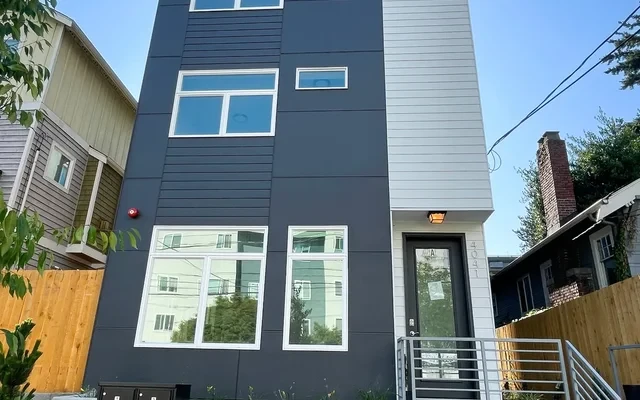 Iris Apartments 1