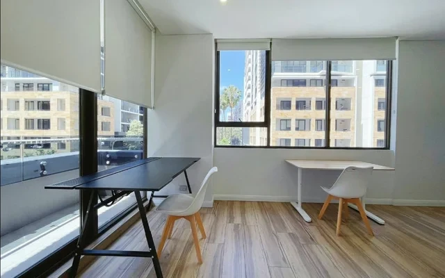 10 Galloway St 2