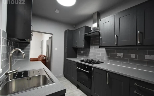Entire Place·5B2B···6 Umberslade Road, Selly Oak 1