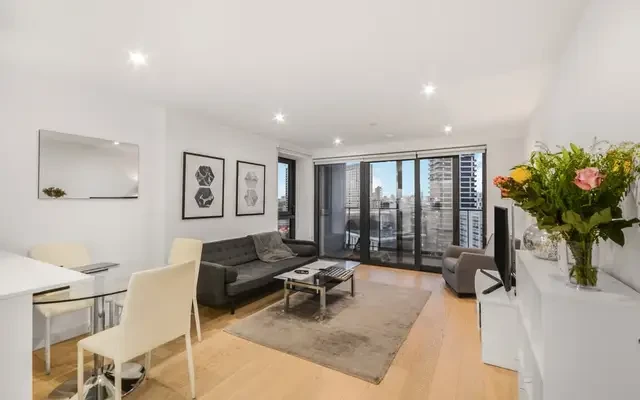 Horizons Tower, London E14 0