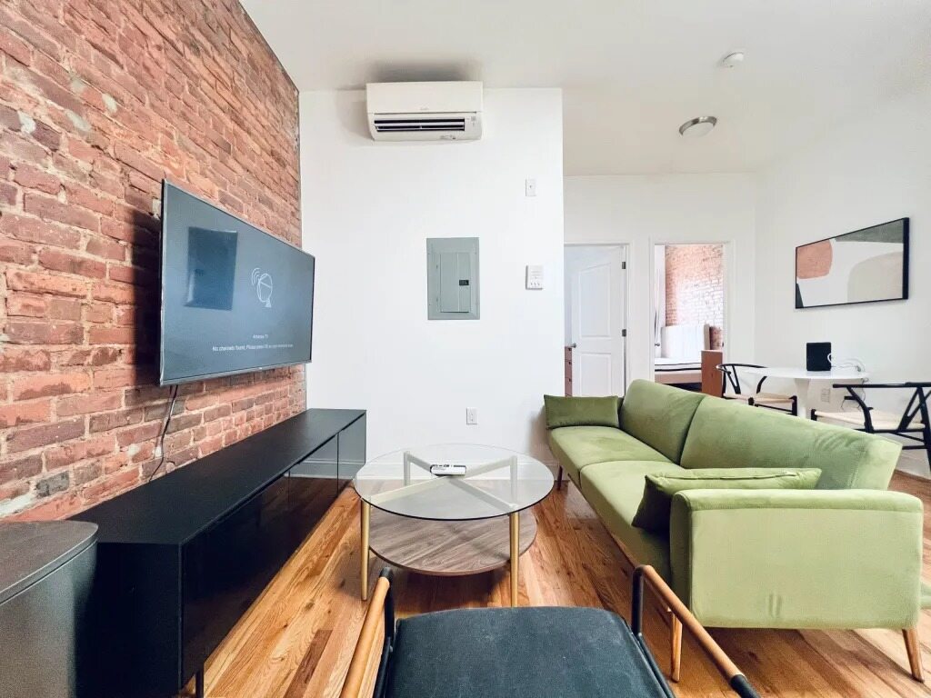 551 Gates Avenue, Brooklyn 3