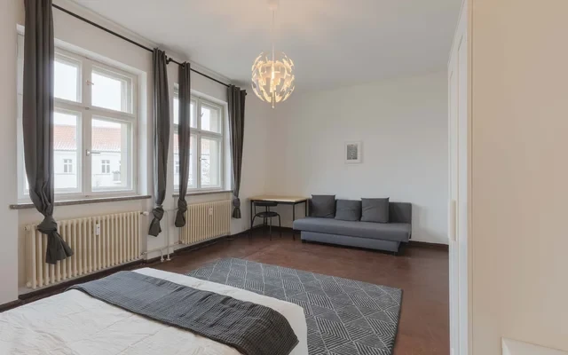 Grunberger Strasse 1DE-01-267-001H 4