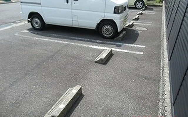 レオパレスアイリス 2