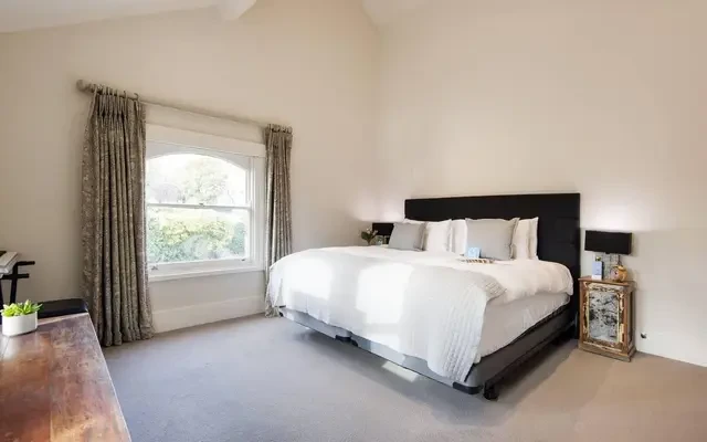 Belsize Lane, Belsize Park, London, NW3 5AG 3