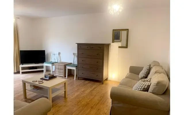 William Street, BS3 4AP 0