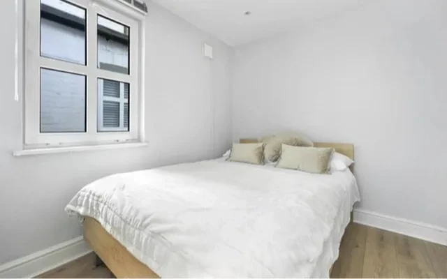 LH-Southwell Gardens 3