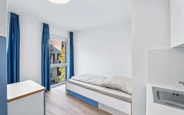 Fully furnished studio with balcony 0