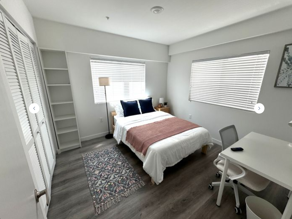 3 bed 2 bath Deluxe Room