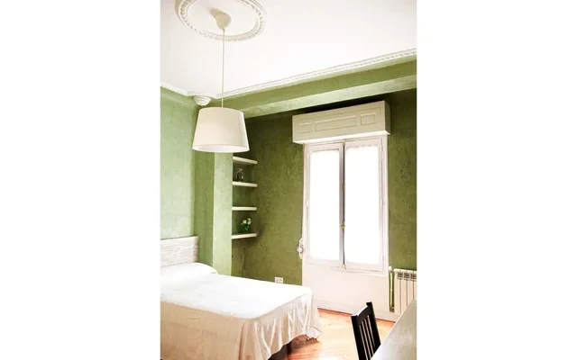 Calle de Francisca Moreno Madrid 28001 Spain 3