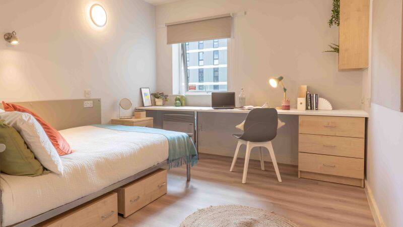 uhomes.com | Student Accommodation, Housing, Flats, Apartments for Rent