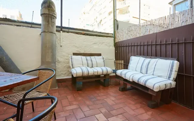 apartment in Sant Antoni (Eixample) 0