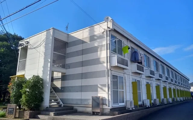 レオパレスラ・フォーレ一宮 0