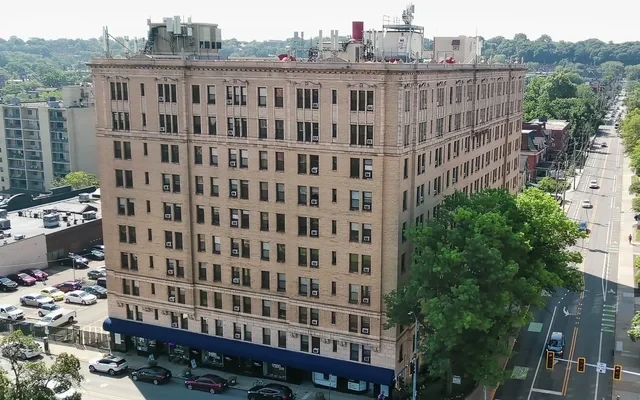 Arlington Apartments 1