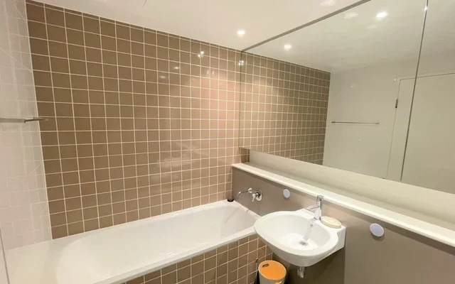 605/4 Honeysuckle Drive 4