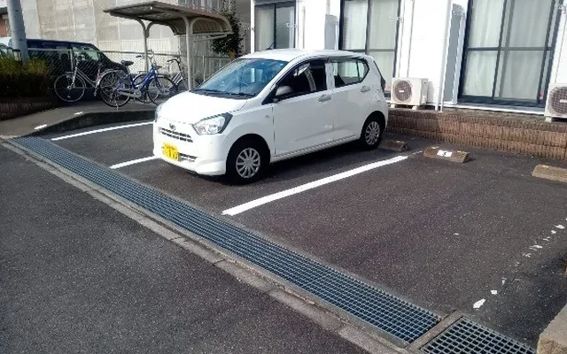 レオパレスボヌール 3