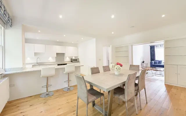 Montagu Square, Marylebone, London, W1H 2LL 2