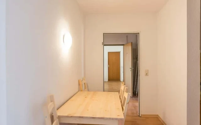 Reger Platz 2DE-02-033M 4