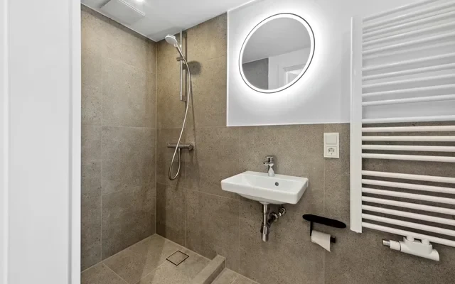 Paul-Robeson-Straße 49 3