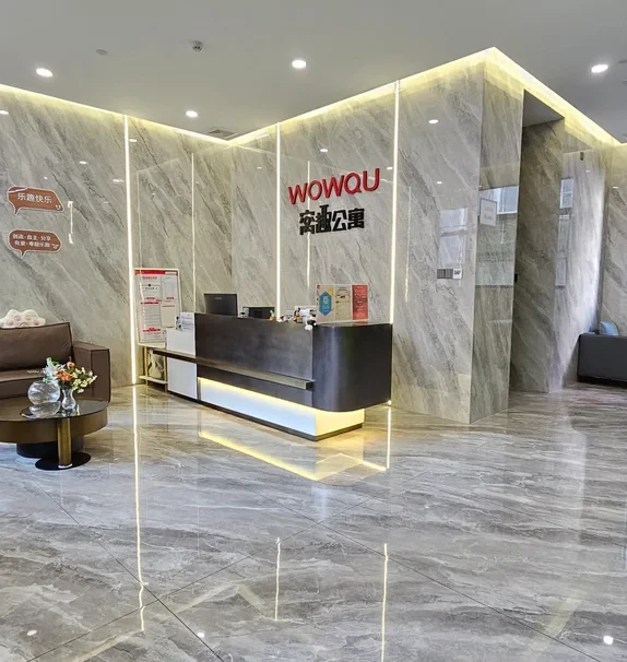 窝趣深圳大浪商业中心阳台山东地铁站公寓