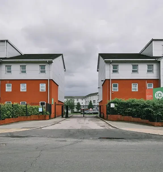 iQ Student Quarter