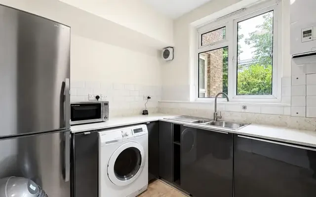 Trebovir Road, Earls Court 4