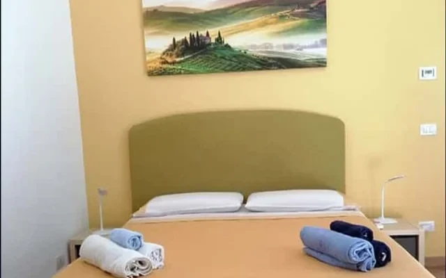 Monolocale in Via Raffaele Cadorna, Roma di 20.8 m² con 1 camere 0