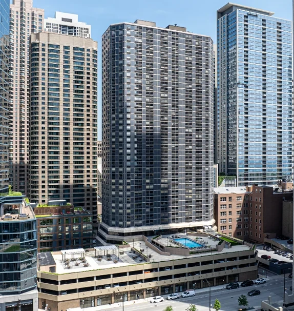 Lake Shore Plaza