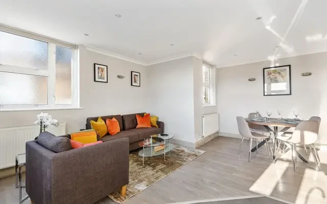 Bickenhall Mansions, Bickenhall Street, London, W1U 6BX 1