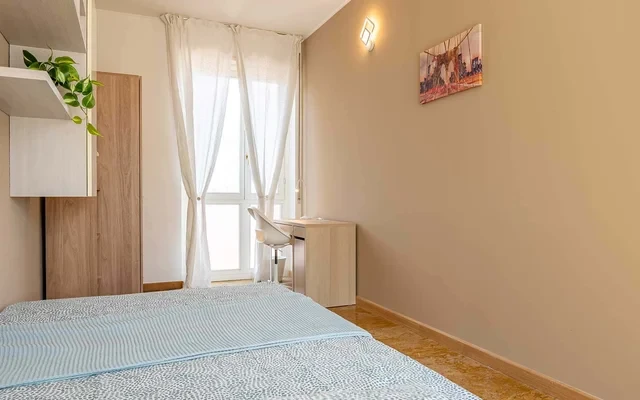 CORSO LODI 47 <br> PRIVATE ROOM S1 4