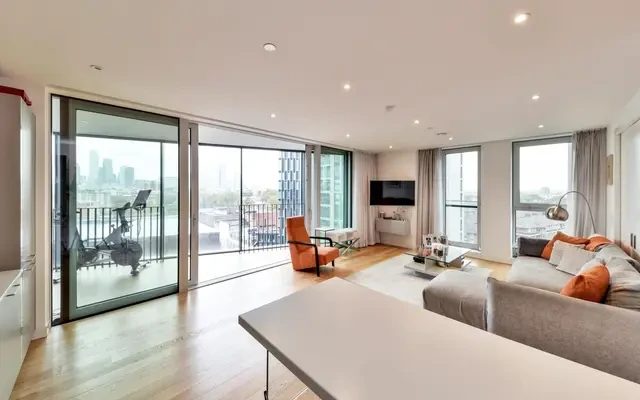 Southwark Bridge Road, London, SE1 6FJ 4