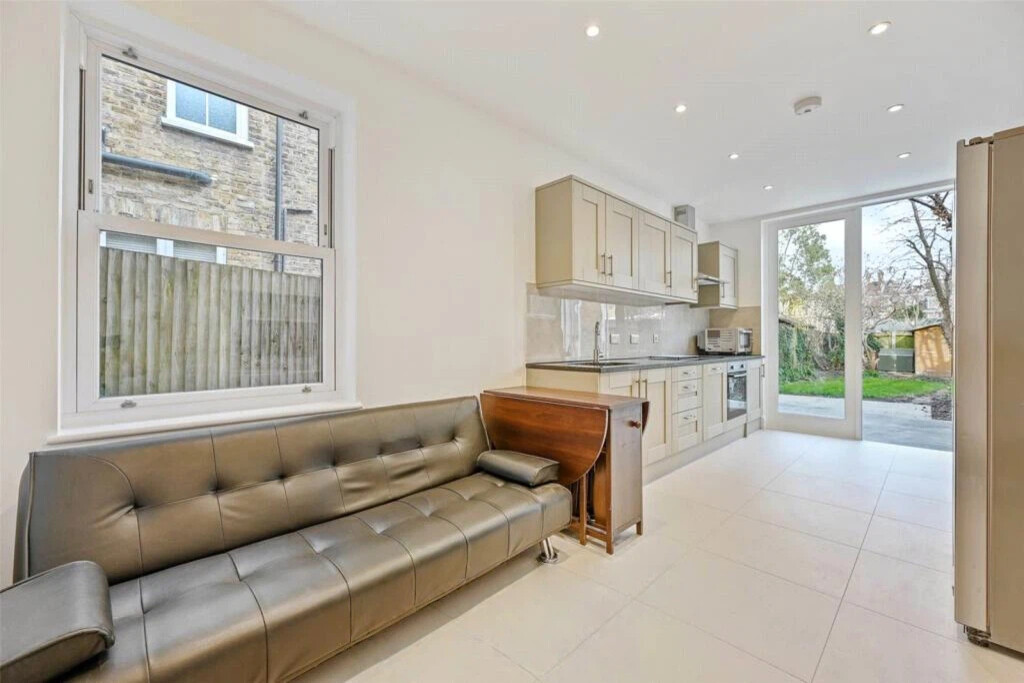 LH-Sedgeford Road