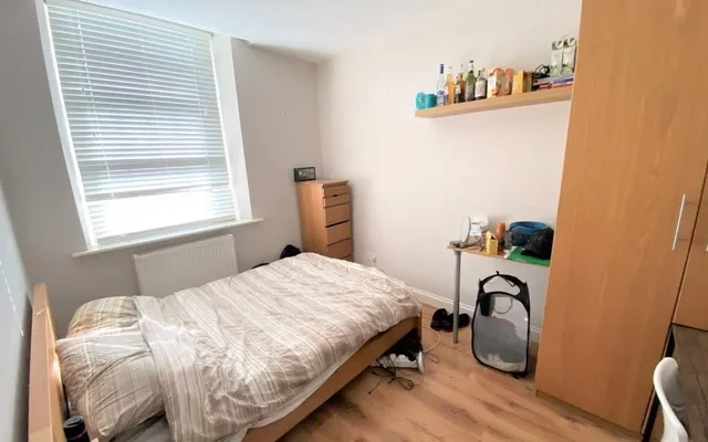 Shared Place·5B2B···3, Golgotha Road 1